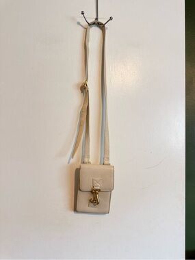 ljs vintage cream leather small crossbody purse with gold hardware